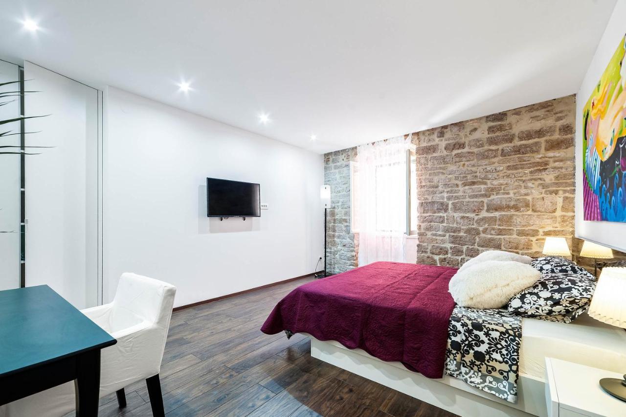 Aparment Lila Διαμέρισμα Σίμπενικ Εξωτερικό φωτογραφία