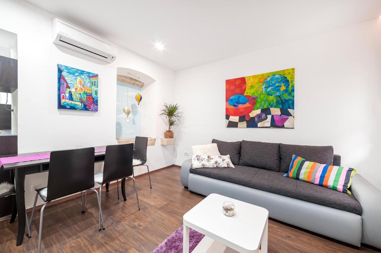 Aparment Lila Διαμέρισμα Σίμπενικ Εξωτερικό φωτογραφία