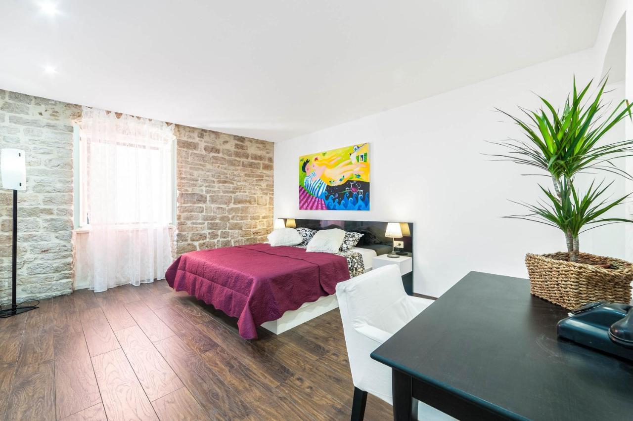Aparment Lila Διαμέρισμα Σίμπενικ Εξωτερικό φωτογραφία