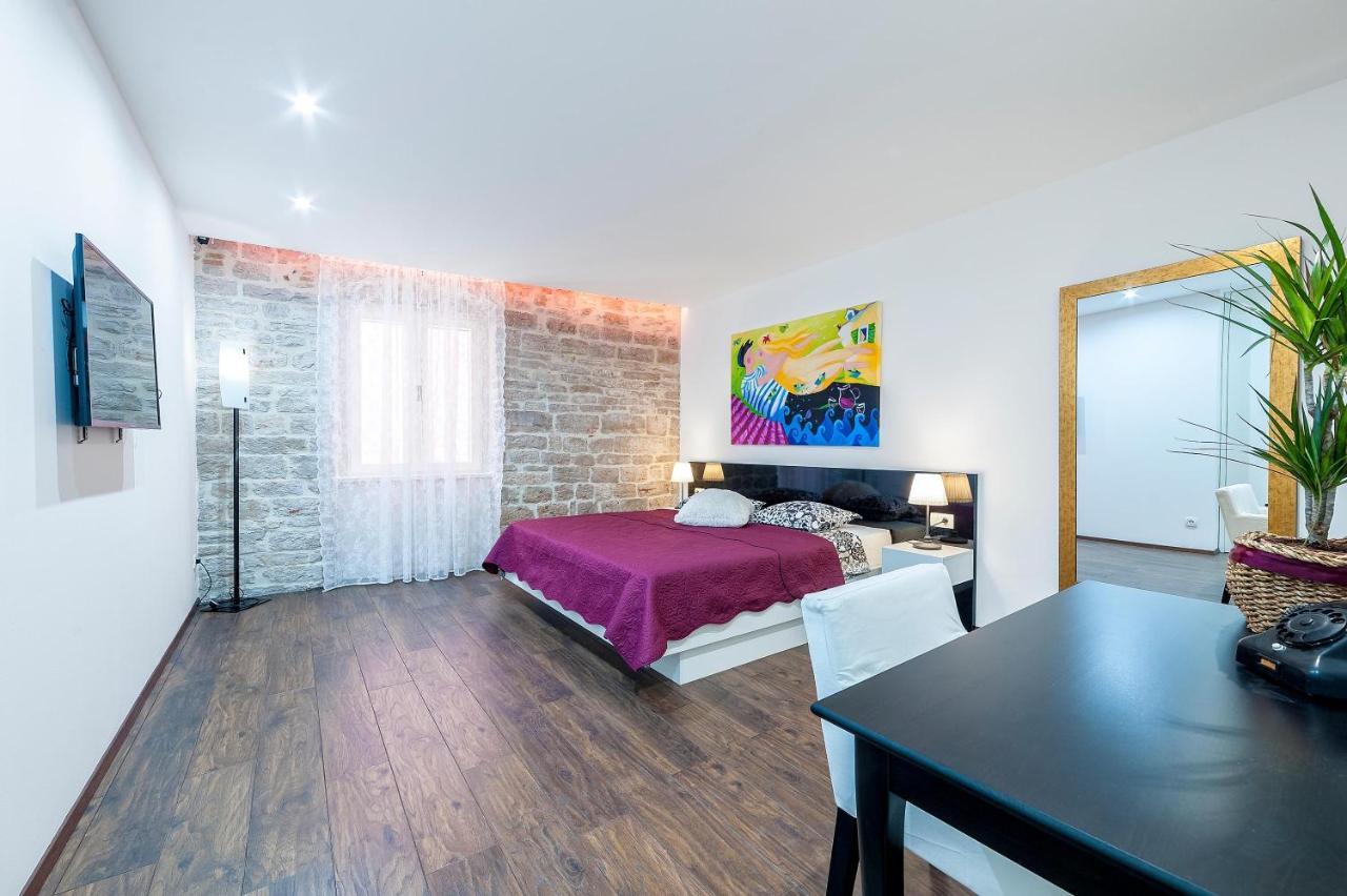 Aparment Lila Διαμέρισμα Σίμπενικ Εξωτερικό φωτογραφία